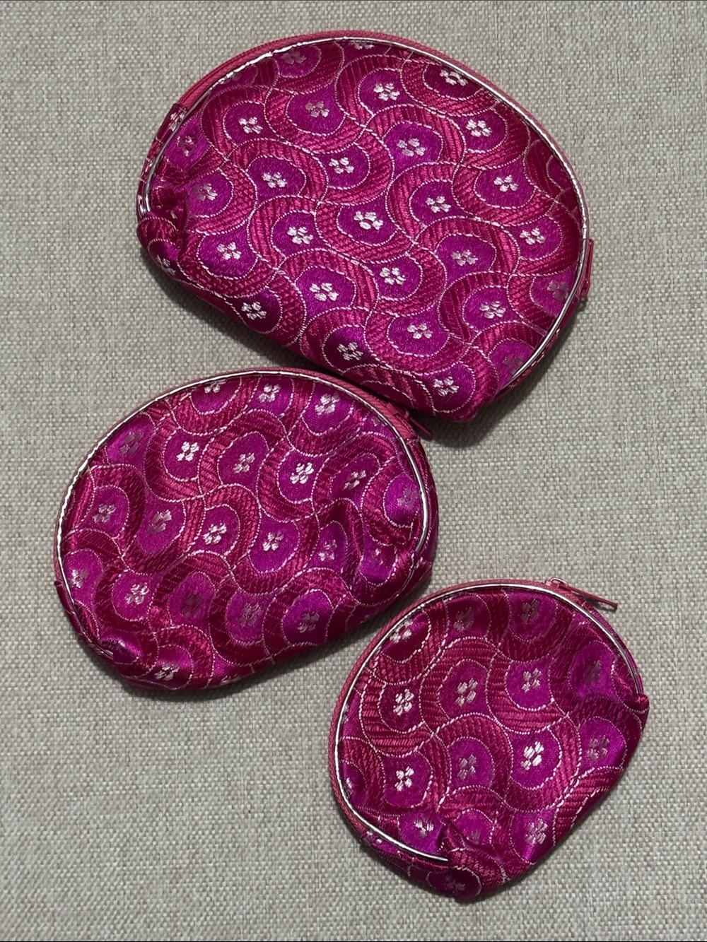 NWOT Trio of Satiny Zip Pouches-Pinks-Silver-Unbranded